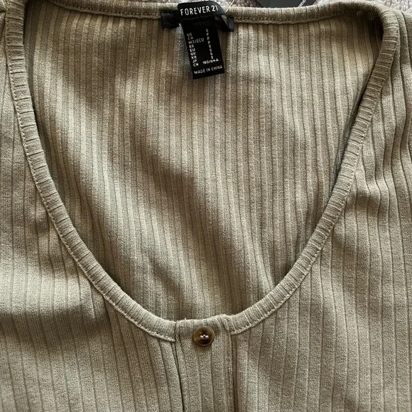 Forever 21 Knit Top - Picture 3 of 6